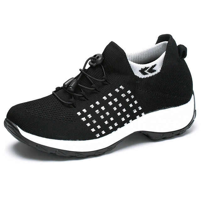 Comfortable women's shoes with air cushion support to reduce back and knee stress