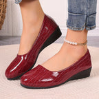 Orthopedic Leather Walking Shoes – Lightweight Anti-Slip Comfort